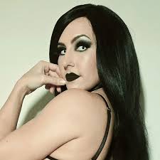 KAYLA BEE (@kaylabeeofficial) • Facebook