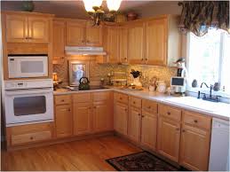 2019 Kitchens With White Appliances And Oak Cabinets Kitchen Cabinets Countertops I Cost Of Kitchen Cabinets Used Kitchen Cabinets Victorian Kitchen Cabinets