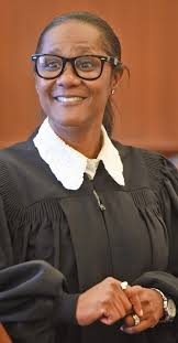 Adoptees find family