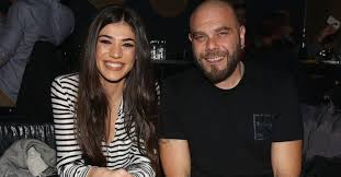 Η ήβη αδάμου και ο μιχάλης κουϊνέλης πλέουν σε πελάγη ευτυχίας μετά τον ερχομό της κόρης τους, την τρίτη 13 ιουνίου. Goneis Eginan H Hbh Adamoy Kai O Mixalhs Koyinelhs H Prwth Anarthsh 4moms