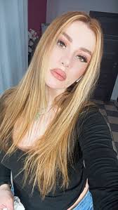 Сашу хлебом не корми, дай только погулять😅