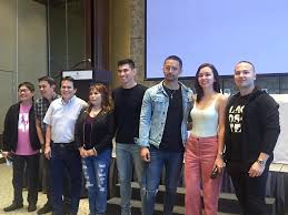 Ultimate collections of full pinoy movies, tagalog movies and filipino movies which you can watch online for free. Enzo Pineda Beauty Gonzalez Top Bills Horror Film Hipnotismo By Bg Productions International It S Me Gracee