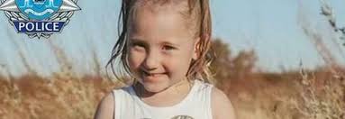 Cleo scomparsa a 4 anni. La mamma: «Si è svegliata all'1.30 di notte. E'  l'ultima volta che l'ho vista»