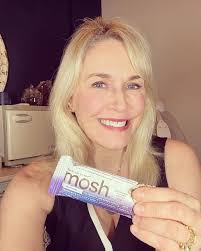 Jillian Wright (@greenapplebeauty) · New York, NY