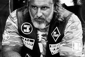 Local law enforcement officers say brothers east or b*east is an outlaw motorcycle gang that started in channelview, texas about four years ago. Uber Uns Brothers Mc Salt City