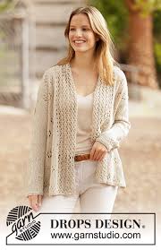 One piece is to be bent into a square and the other is to be bent into a circle. Free Flow Drops 213 18 Free Knitting Patterns By Drops Design