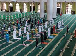 Alhamdulillah, segala puji dan syukur dipanjatkan kepada allah s.w.t. Solat Berjemaah Di Masjid Dan Surau Kini Dibenarkan Edisi Sabahan