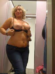 Busty milf beauty pleasing him until he cums. Curvaceous Milf Chubby