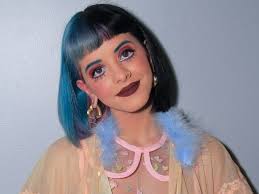 Melanie Me's Instagram, Twitter & Facebook