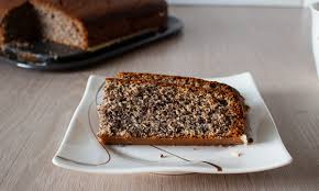 Damit die marillen nicht zu tief in den teig einsinken, ist es am besten die marillen einfach zu vierteln und so auf den teig zu verteilen. Mohnkuchen Mit Vollkorn Dinkelmehl Martins Web At