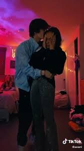 tik tok pinterest funny and cute video fotos de casais casal dancando metas de relacionamento fotos