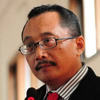 PDF) BERBAGAI PANDANGAN ASAL BANGSA DAN BAHASA INDONESIA: DARI KAJIAN  LINGUSITIK HISTORIS KOMPARATIF SAMPAI ARKEOLINGUISTIK DAN PALEOLINGUISTIK