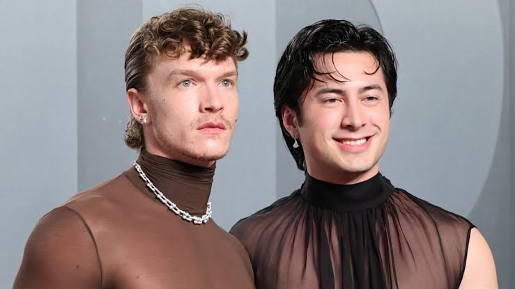 Connor Storrie & Hudson Williams Reunite in Toronto Ahead of 'Heated Rivalry'  Season 2 Filming | Just Jared - Celebrity News and Gossip | Entertainment