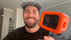 Amazon.com: GoPro Floaty (HERO12 Black/HERO11 Black/HERO10 Black/HERO9  Black)