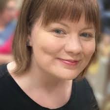 Danielle Sparling's Instagram, Twitter & Facebook