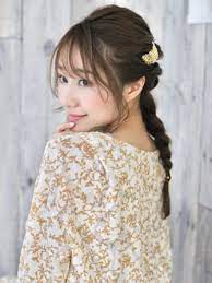島崎遥香 の髪型が気になる ぱるるのように視線が集まるシースルーバングを真似しよう bangs バングス 髪型 ミディアムロング 髪型 ボブ