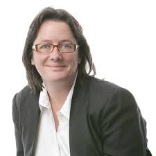 Deirdre Walker's Instagram, Twitter & Facebook