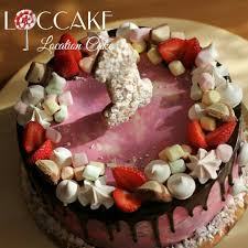 bu ozel pasta minik aylin in ilk dogum gunu icin mutlu ve saglikli bir yasam diliyoruz vot takoj cvetnoj tortik segodnya poehal pozdravlyat malenkuyu ocha