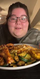 Delicious Food Galore: A Satisfying Meal Experience