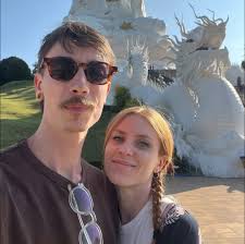 Italian couple seeking farm work in Western Australia