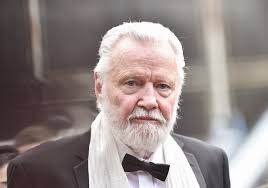 Tom Selleck Wrongly Linked to Jon Voight Quote About Trump