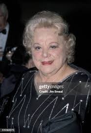 Dick VanDyke and Mary Tyler Moore during 45th Annual Thalians Ball at...  News Photo