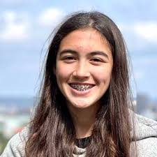 Sophia Doss's Instagram, Twitter & Facebook