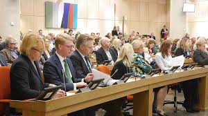 Vi ger dig nyheter, verktyg, kompetensutveckling och ledarskapsutbildning. Sa Fungerar Politiken Region Stockholm