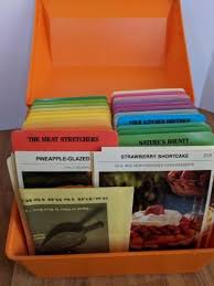 Vintage Betty Crocker Step By Step Recipe Card Library Orange Storage Box Betty Crocker Recipe Card Library Betty Crocker Recipe Cards Betty Crocker Recipes