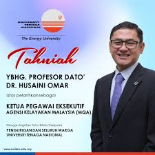 Ketua pegawai eksekutif adalah orang yang mempunyai kuasa tertinggi dalam hierarki operasi sesebuah organisasi. Ketua Pegawai Eksekutif In English