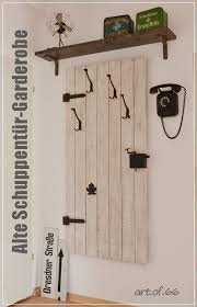 Farbe, form und größe können variieren und ganz nach geschmack selbst. Schranktur Diy Trends Alte Tur Garderobe Selber Bauen Garderobe Holz