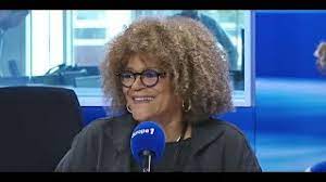 Elle passe les trois premières années de sa vie en guyane avant de suivre ses parents en martinique. Le Portrait Inattendu De Jocelyne Beroard Membre Du Groupe Kassav Youtube