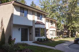 Fully renovated townhouse available for rent march 1st spacious 3 bedrooms, 2.5 bathrooms condo has Park Royal Estates London Townhouse Rentals Drewlo Holdings