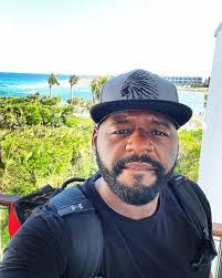 Ebony Ragin's Instagram, Twitter & Facebook