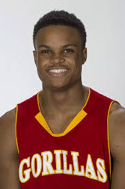 Luis Rollins's Instagram, Twitter & Facebook