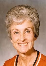 Ellen Chamberlain's Instagram, Twitter & Facebook