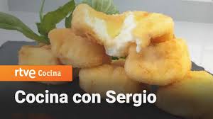 Basta un poco de 'magia' para conseguir el plato más delicioso que se puedes leer más artículos similares a cocinando con niños, en la categoría de cocina con niños en guiainfantil.com. Cocina Con Sergio Croquetas De Dorada Y Puerro Rtve Cocina Youtube