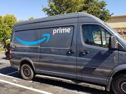 Amazon treasure truck is a fun way to shop. Video Amazon Delivery Van Gets Towed From Virginia Apartment Complex In 1 Minute