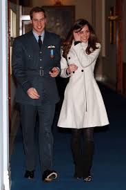 Her parents are carole and michael middleton and she has two younger middleton was raised in bucklebury, england. Photos Of A Young Prince William And Kate Middleton Dating