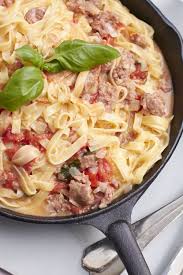 Alle Lieben Pasta One Pot Pasta Salsiccia Tastesheriff Rezept Rezepte Pot Pasta Essen