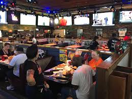 Bubba S 33 19089 Ih 635 Mesquite Texas Call 972 698 0133 Fridayfindmesquite Bubbas33 Tvs Sports Bar Fun Entertainment B Foodie Travel Mesquite Texas