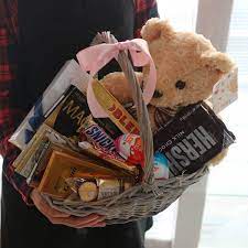 Teddy Bear And Chocolate Basket Flower Chocolate Snacks And Gift Delivery In Seoul And South Korea Korea S Most Trusted Online Flower And Gift Store With English Service And 350 Reviews