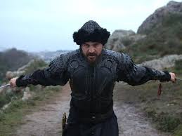 مسلسل قيامة أرطغرل أو diriliş ertuğrul يحكي قصة حياة أرطغرل ابن سليمان شاه، والد عثمان خان مؤسس الدولة العثمانية، كقائد قبيلة تجمعت له جميع عناصر تكوين دولة جديدة، لتحمل لواء الفتح الإسلامي في لحظات من التاريخ عاني فيها. Ù‚ÙŠØ§Ù…Ø© Ø£Ø±Ø·ØºØ±Ù„ Ù…Ø³Ù„Ø³Ù„ ØªØ§Ø±ÙŠØ®ÙŠ ÙŠØ¯Ø¹Ù…Ù‡ Ø£Ø±Ø¯ÙˆØºØ§Ù†
