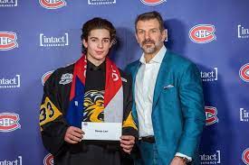 Jetzt mit zu 50 % rabatt. Devon Levi A Goalie Who Stonewalls His Opponents While Scoring In The Classroom Sports Thesuburban Com