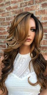 37 Hair Colour Trends 2019 For Dark Skin That Make You Look Younger Hair Colour Trends 2019 For Dark Skin What Hair Capelli Colorati Capelli Capelli Alla Moda