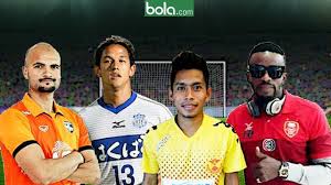 4 Pesepak Bola Indonesia Yang Berpenghasilan Selangit Indonesia Bola Com