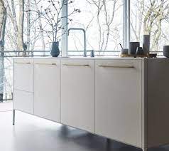 mooi ruimtelijk op pootjes kleine keuken ontwerpen vrijstaande keuken hedendaagse keuken ontwerp