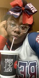 Margaret Neese, daughter of Jen and Forrest Neese, is a student at  McGill-Toolen Catholic School, and a green Azalea Trail Maid.  Extracurricular activities include: Varsity Track and Field, Tutoring, Art  Camp Volunteer