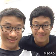 兩條蛇的新生活日記