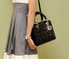 The customizable shoulder strap is an integral part of this. Diva In Me A Lady Dior And Me Lady Dior Fashion Dior